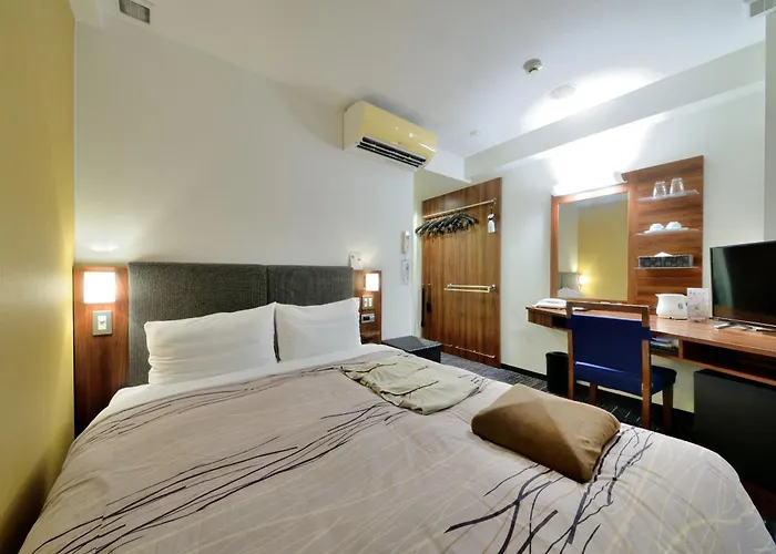 Tsuruga Manten Hotel Ekimae